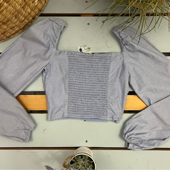 NWT Stradivarius Chambray Square Neck Long Sleeve Crop Top Size S - Picture 2 of 8